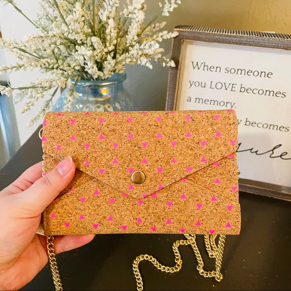 NWT Cork and Pink Crossbody Clutch - Picture 9 of 9